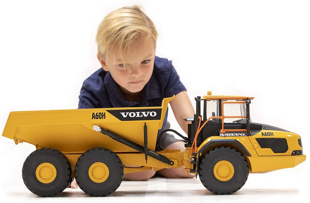 Самосвал volvo bruder